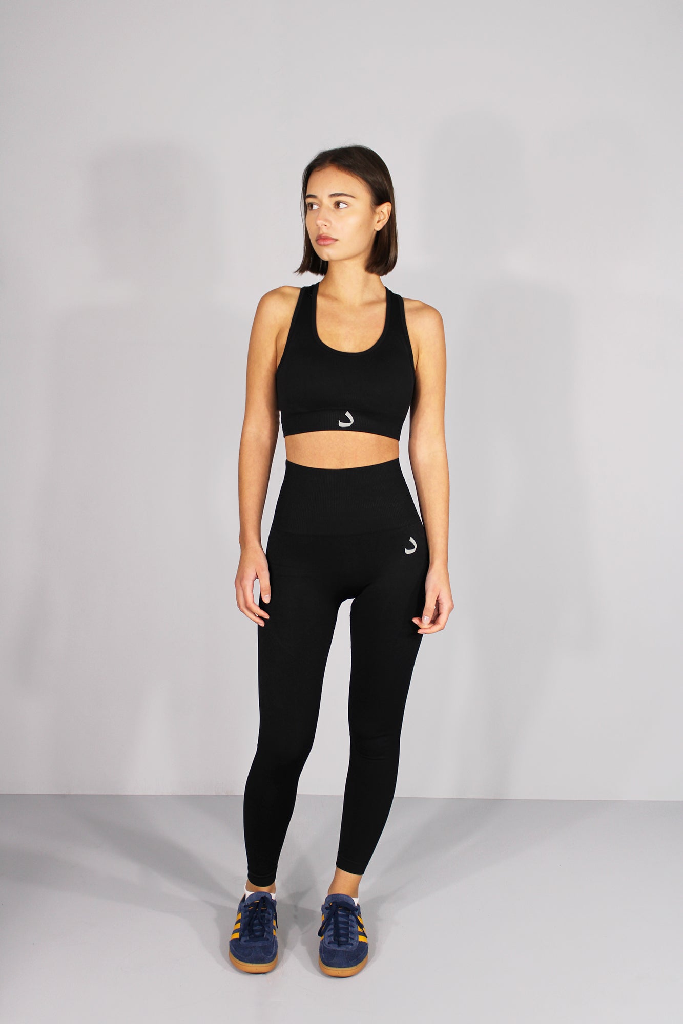 ACTIVE LEGGINGS - BLACK